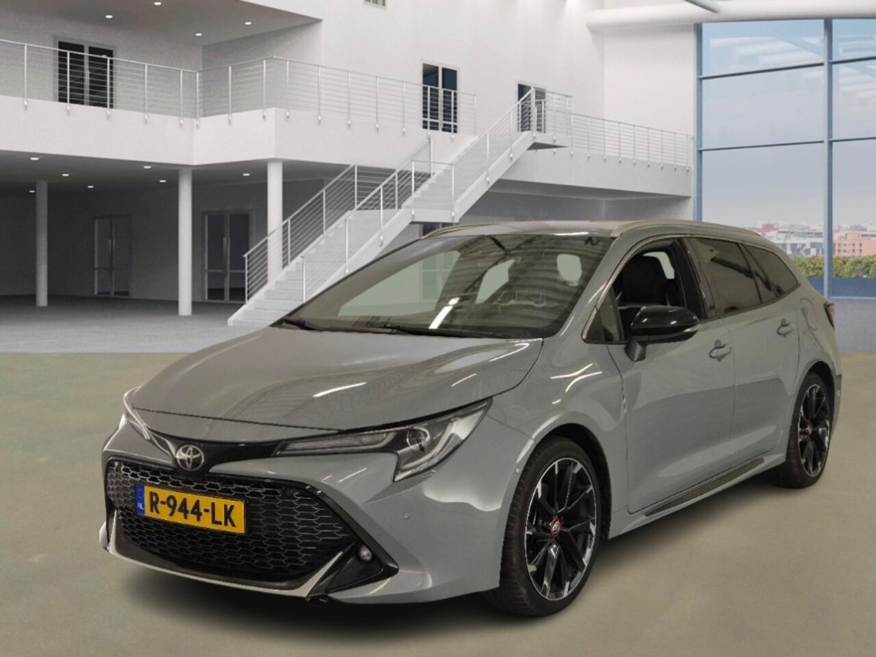 Toyota Corolla Touring Sports - 2.0 Hybrid GR-Sport Plus / NL PRIJS 18999 - AutoWereld.nl