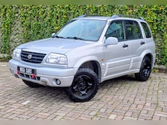 Suzuki Grand Vitara - 2.0 Automaat 4x4 Airco Trekhaak APK Wilde Body