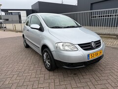 Volkswagen Fox - 1.2 Trendline NWE APK* NETJES