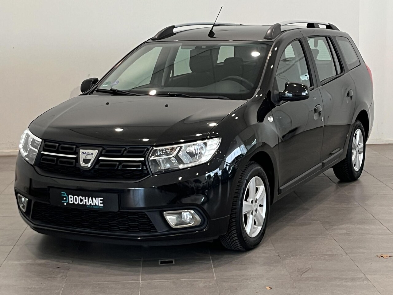 Dacia Logan MCV - 0.9 TCe SL Royaal | Achteruitrijcamera | Airco | Cruise Control | 15" Inch Lichtmetalen Ve - AutoWereld.nl