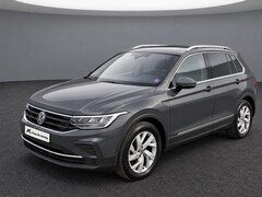 Volkswagen Tiguan - 1.5TSI/150PK Life Business Trekhaak · Camera + parkeersensoren · Navigatie