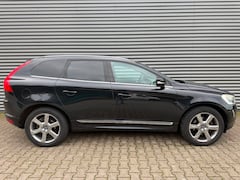 Volvo XC60 - 2.4 D5 Summum AWD 286.027km 215PK 5-cilinder Leer Xenon Inbouw Trekhaak 4x4 Schuifdak