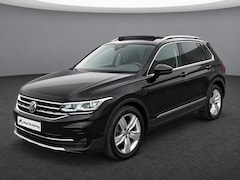 Volkswagen Tiguan - 1.4TSIeHybrid 180kW/245PK Elegance DSG · Panoramadak · Trekhaak · 360°Camera + Parkeersens