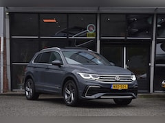Volkswagen Tiguan - 1.4 TSI eHybrid 3X R-Line Pano HUD Camera Trekhaak