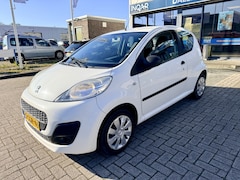 Peugeot 107 - 1.0 Access Accent | AIRCO 3-deurs | Airco | 2013