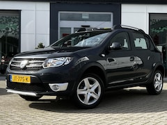 Dacia Sandero Stepway - 0.9 TCe S&S Lauréate | Trekhaak | Parkeersensoren | Elektrische spiegels |