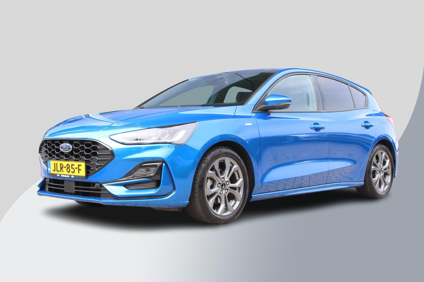 Ford Focus - 1.0 EcoBoost 155 PK Hybrid ST Line X AUTOMAAT | Panoramadak | Camera | Winterpack | Adapti - AutoWereld.nl