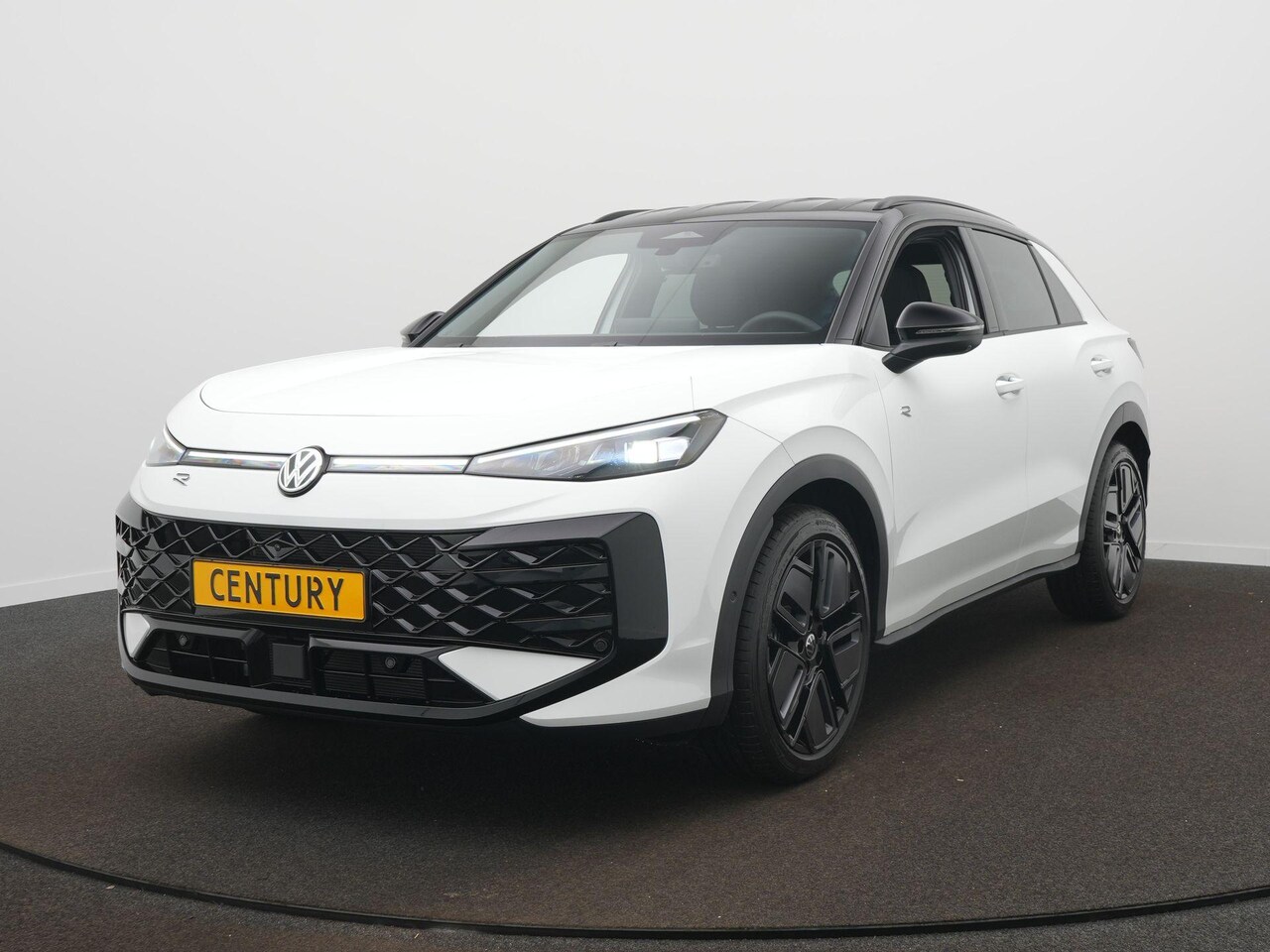 Volkswagen T-Roc - R-Line First Edition 1.5 eTSI 110 kW / 150 PK SUV - AutoWereld.nl