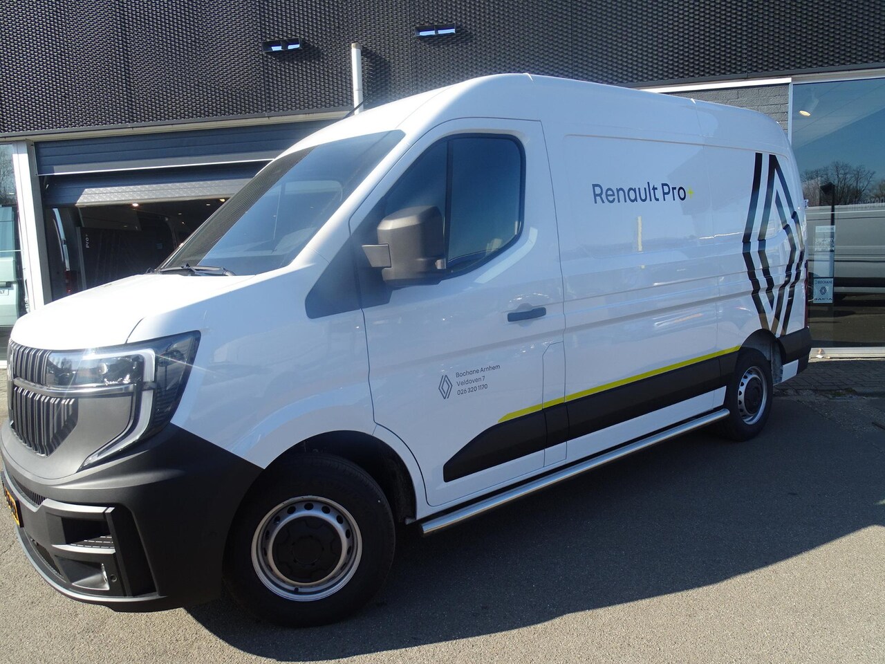 Renault Master E-Tech - T35 L2H2 Advance long range 87 kWh PACK PARKING / PACK NAVIGATIE / VERWARMBARE VOORRUIT - AutoWereld.nl