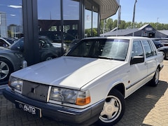 Volvo 760 - GLE 2.8 | LIEFHEBBERS AUTO | EX Ambassade Voertuig | Onderhoudshistorie Map Vol | AUTOMAAT