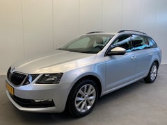 Skoda Octavia Combi - 1.0 TSI Greentech Ambition Business NAVI-ECC-LMV-PDC-TREKHAAK-CRUISE CONTROL-NW. MODEL