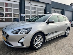 Ford Focus Wagon - 1.0 EcoBoost Trend Edition Business Camera-NAV-Winterpack