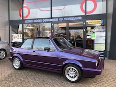Volkswagen Golf Cabriolet - 1.8