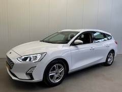 Ford Focus Wagon - 1.0 EcoBoost Trend Edition Business NAVIGATIE-LANE-ASSIST-AIRCO-LED-CRUISE CONTROL
