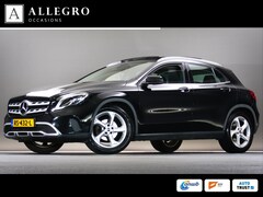 Mercedes-Benz GLA-Klasse - 180 Ambition (SCHUIF-/KANTELDAK, NAVIGATIESYSTEEM, CRUISE CONTROL, BLUETOOTH, BI-XENON, LM
