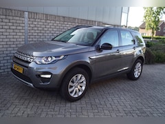Land Rover Discovery Sport - 2.0 Si4 4WD HSE Autom 241PK Xeno Leder Stoelverw Navi Camera Clima 2x PDC LMV Trekhaak NL