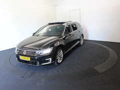 Volkswagen Passat Variant - GTE Pano Zwarte hemel Groot Navi EL Aklep Leder