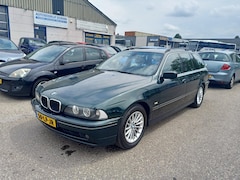 BMW 5-serie Touring - 520i Edition Automaat Xenon NAV.+ clima Bj:2003 NAP