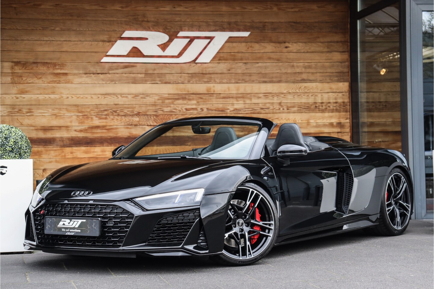 Audi R8 - 5.2 V10 Quattro 620pk**B&O/Camera/Recaro/Led Matrix** - AutoWereld.nl
