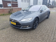 Tesla Model S - 85 Base, Free Supercharging