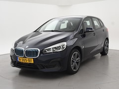 BMW 2-serie Active Tourer - 225xe 224 PK XDRIVE PLUG-IN HYBRID + STOELVERWARMING / AFN. TREKHAAK / NAVIGATIE