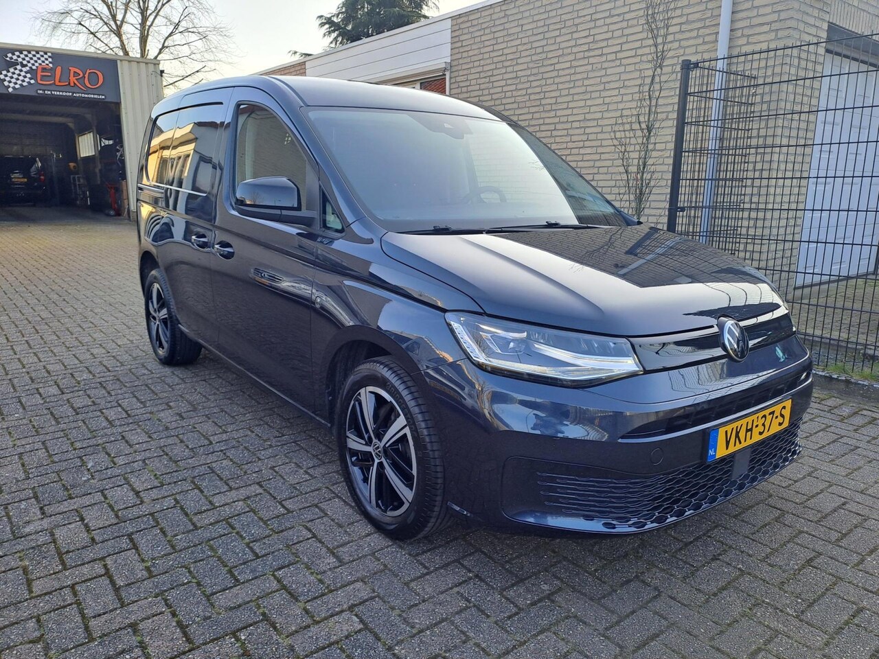 Volkswagen Caddy Cargo - 2.0 TDI 1st Edition Virtueel Dashboard - AutoWereld.nl