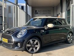 MINI Cooper - 1.5 60 Years Edition VOL | AUTOMAAT | HEAD-UP DISPLAY | LEDER | SCHUIF/KANTELDAK | CARPLAY