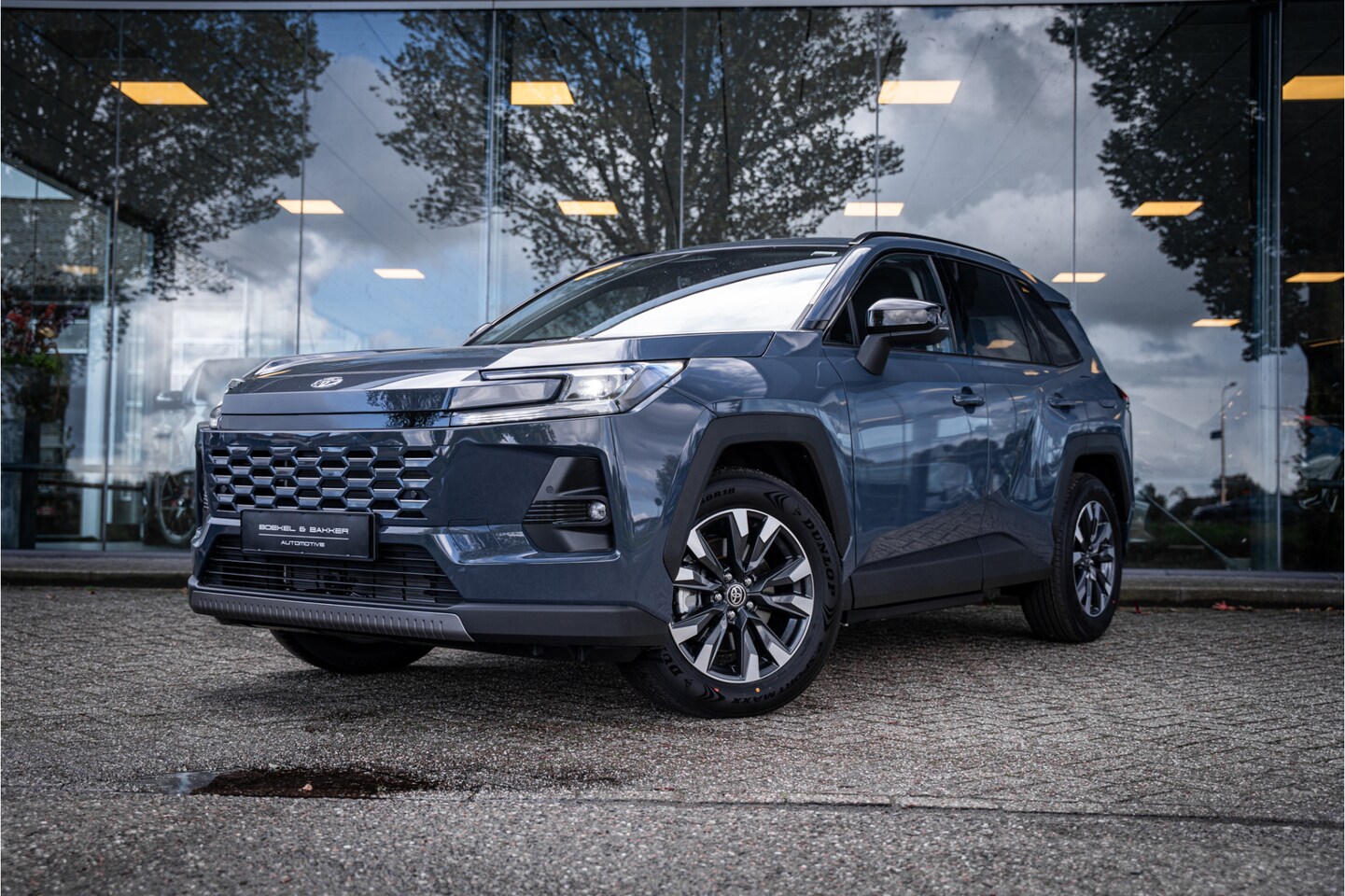 Toyota RAV4 - 2.5 Plug-in Hybrid 270 Dynamic ** Navigatie ** Carplay Rijbereik tot 137km (WLTP) ** Direc - AutoWereld.nl