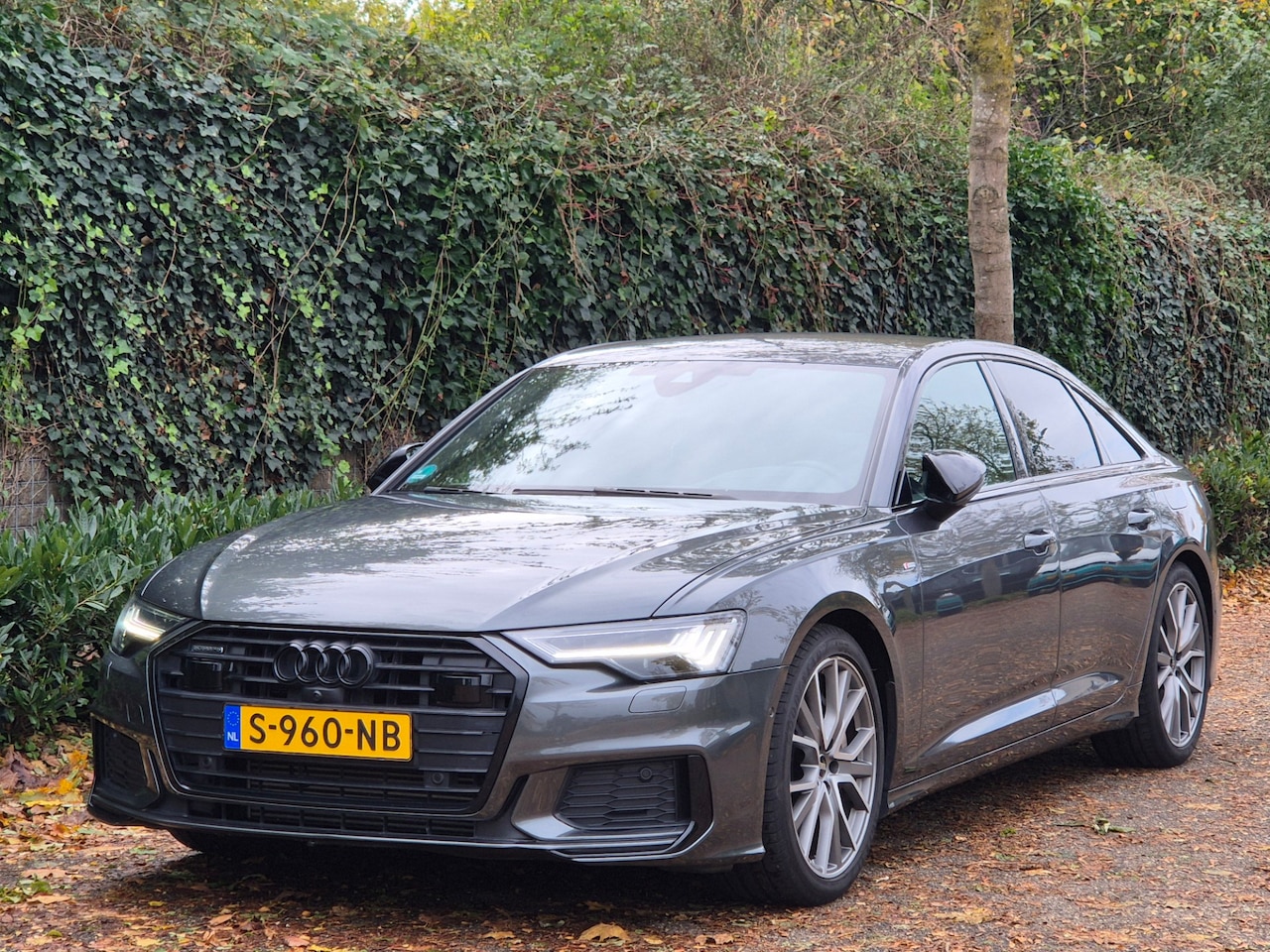 Audi A6 Limousine - 50 TFSI e quattro S edition 265PK incl. 6 mnd GARANTIE CarPlay Radar Camera CarPlay 50 TFS - AutoWereld.nl