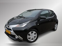 Toyota Aygo - 1.0 VVT-i x-play, Camera, Bluetooth