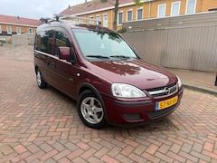 Opel Tour - 1.6 Comfort *5 Persoons