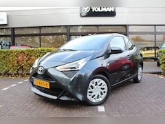 Toyota Aygo - 1.0 VVT-i x-play | Rijklaar | Camera | Airco | Bluetooth | Dealer onderhouden