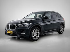 BMW X1 - xDrive25e Executive | Navigatie | Climate control | Parkeersensoren | 17" Lichtmetalen vel