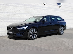 Volvo V90 - T8 Plug-in hybrid AWD Ultra Dark | Trekhaak | Panoramadak | Head up display | 360 graden c
