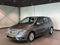 Mercedes-Benz B-klasse - 180 Automaat|Trekhaak|Airco|Parkeersensoren|