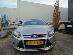 Ford Focus Wagon - 1.0 EcoBoost Titanium 11-2012 met airco