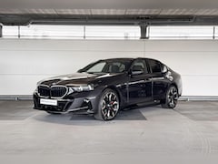 BMW 5-serie - Sedan 550e xDrive