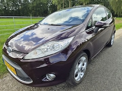 Ford Fiesta - 1.4 Titanium nieuwe dis riem bij afl
