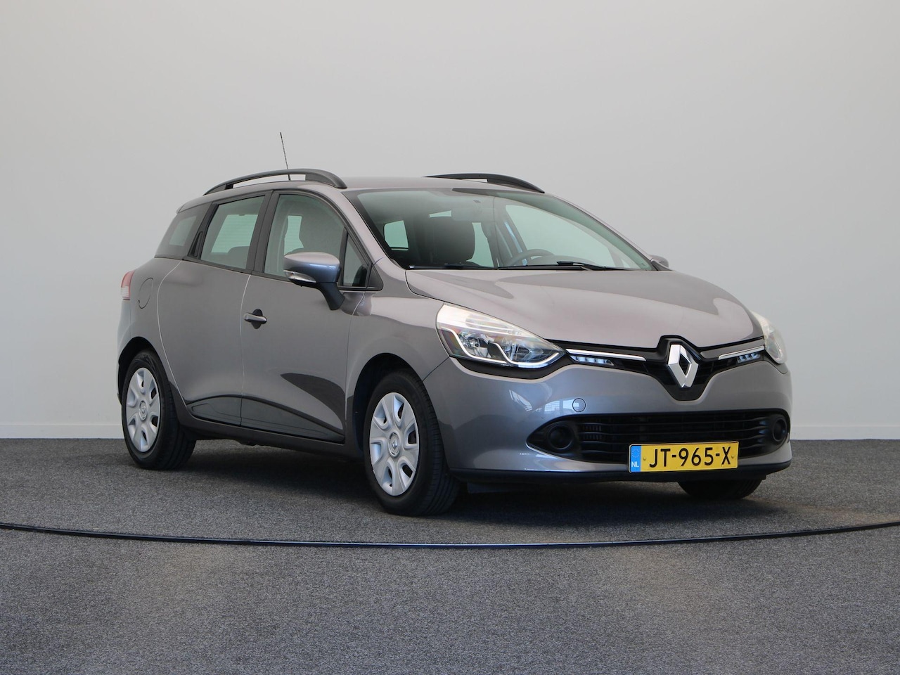 Renault Clio Estate - 90pk TCe Expression | Dealer Onderhouden | Cruise Control | Airco | Led Dagrijverlichting - AutoWereld.nl