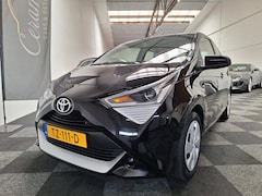 Toyota Aygo X - X-Play uitv. 1e EIGENAAR. 18.000 km NAP