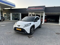 Toyota Aygo X - 1.0 VVT-i S-CVT Pulse