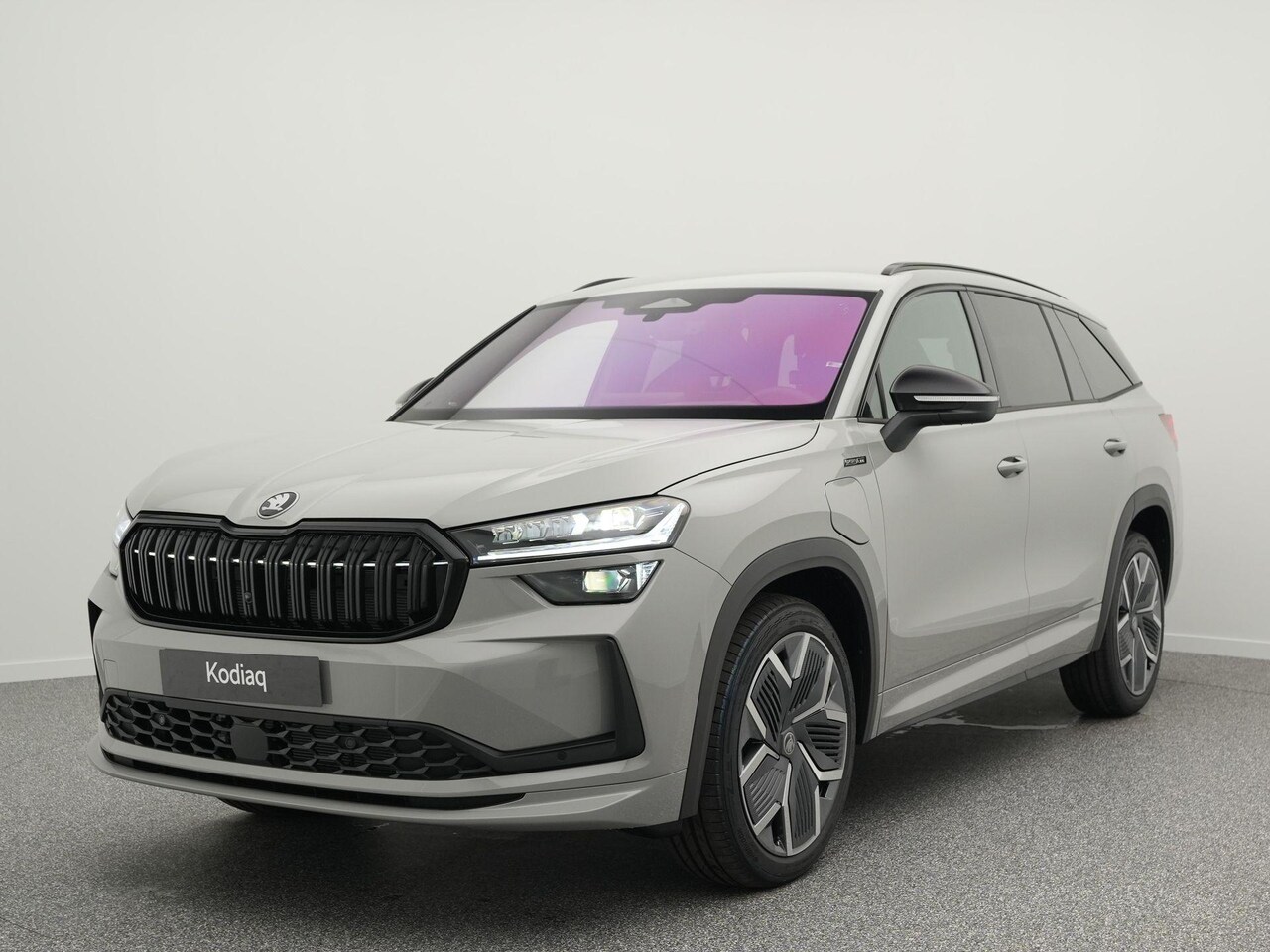 Skoda Kodiaq - Sportline Business 1.5 TSI PHEV | Trekhaak | Head-Up | Dynamic Chassis Control | Verwarmde - AutoWereld.nl