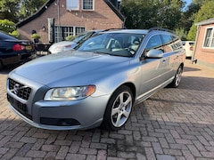 Volvo V70 - 1.6 T4 Limited Edition AUTOMAAT-LEER-NIEUWE APK