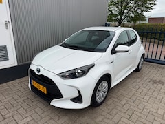 Toyota Yaris - 1.5 Hybrid Active / APPLE CAR PLAY /AIRCO / CRUISE CONTROL / ACHTERUITRIJCAMERA / 1E EIGEN