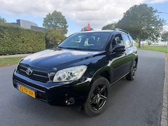 Toyota RAV4 - 2.2 D4D Linea Terra NAP/NAVI/AIRCO/APK