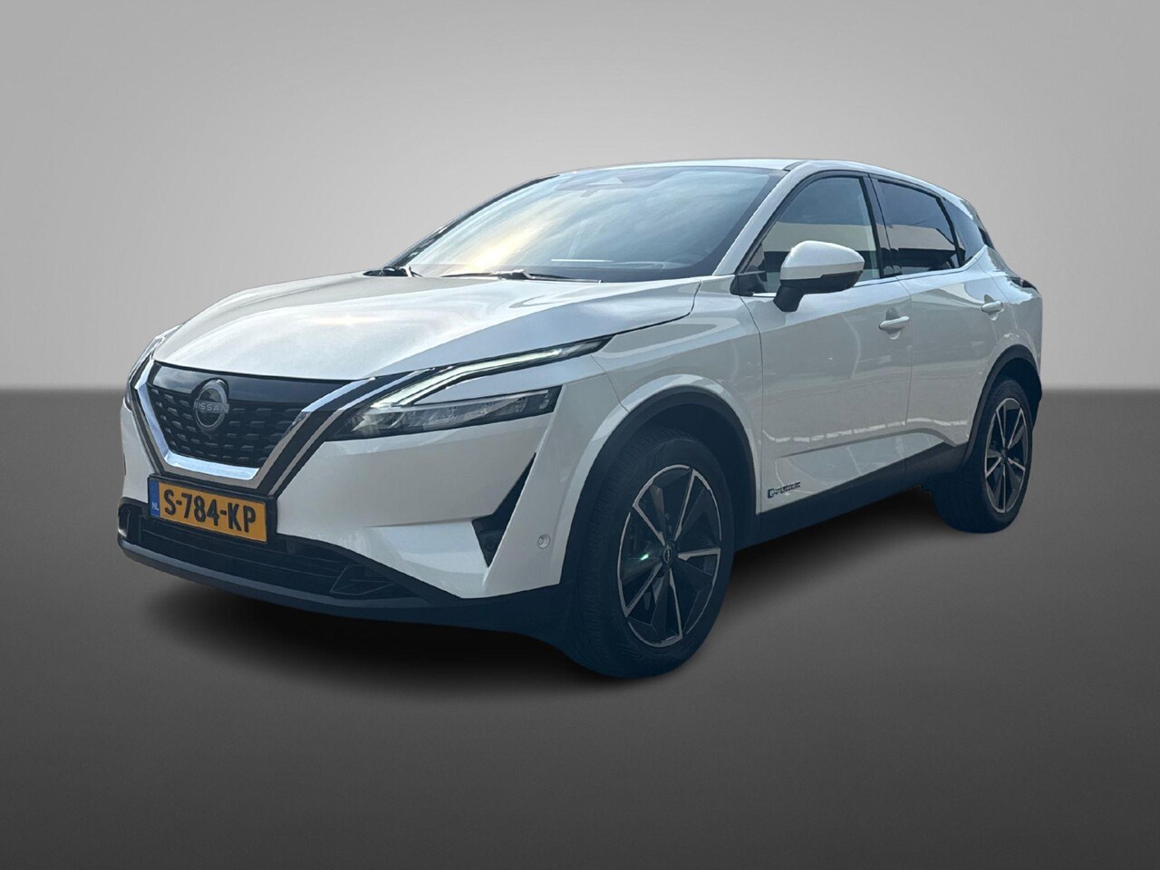 Nissan Qashqai - 1.5 e-Power Tekna | COLD PACK | CAMERA | NAVIGATIE | ELEKTRISCHE BESTUURDERSSTOEL | - AutoWereld.nl