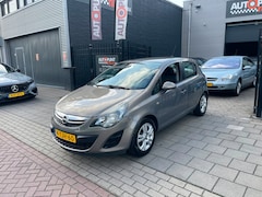 Opel Corsa - 1.2-16V Berlin 3e Eigenaar Trekhaak Airco NAP APK