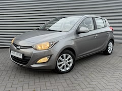Hyundai i20 - 1.2i i-Motion LICHTMETAAL / BLUETOOTH / GOED ONDERHOUDEN