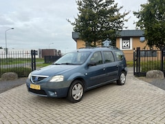 Dacia Logan MCV - 1.6-16V Lauréate 7 SEATS | AIRCO