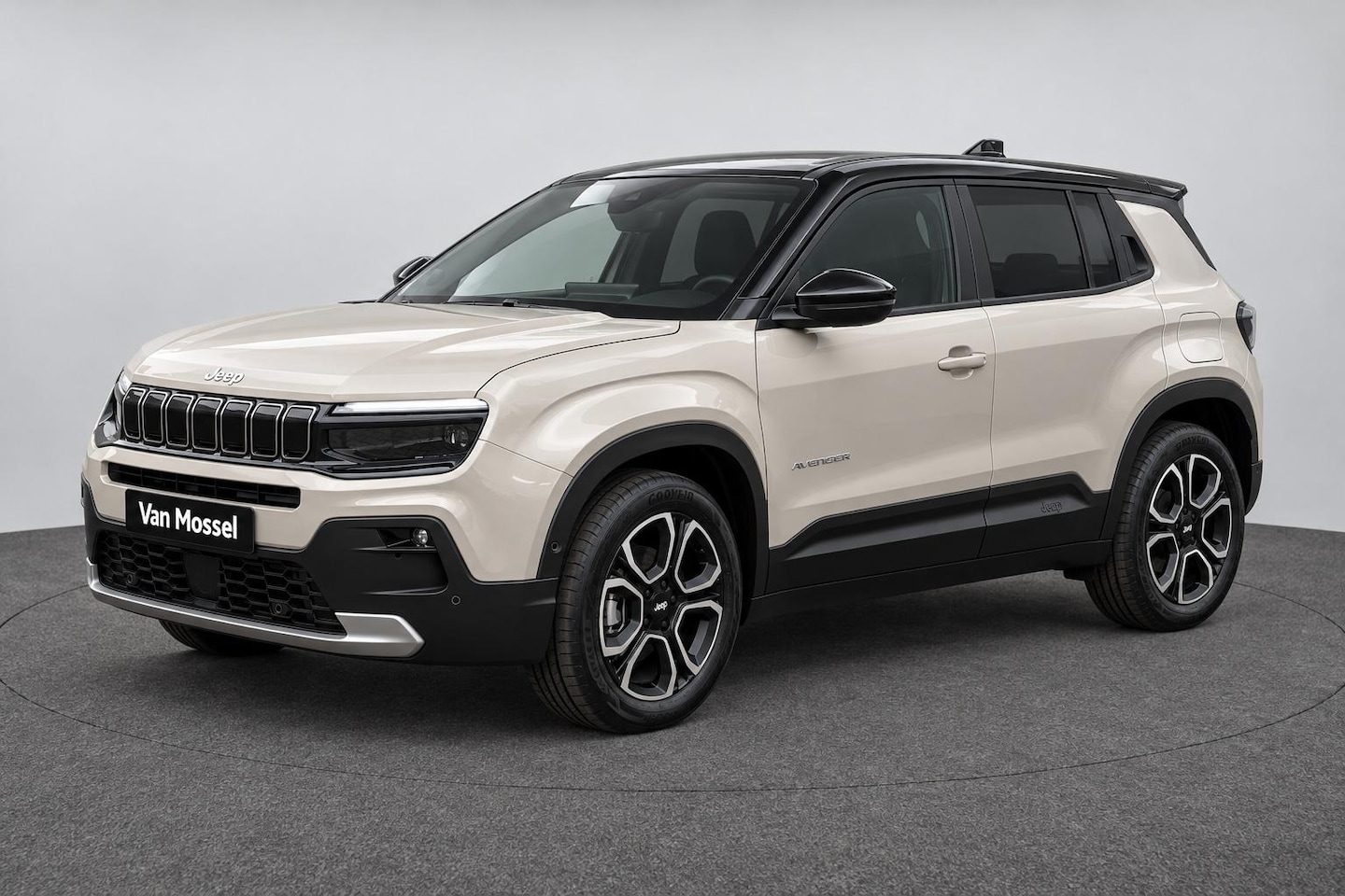 Jeep Avenger - 1.2 e-Hybrid Summit | 8 jaar Speciale Garantie | Navigatie | Camera | "LMV 18" | Aktie Aut - AutoWereld.nl